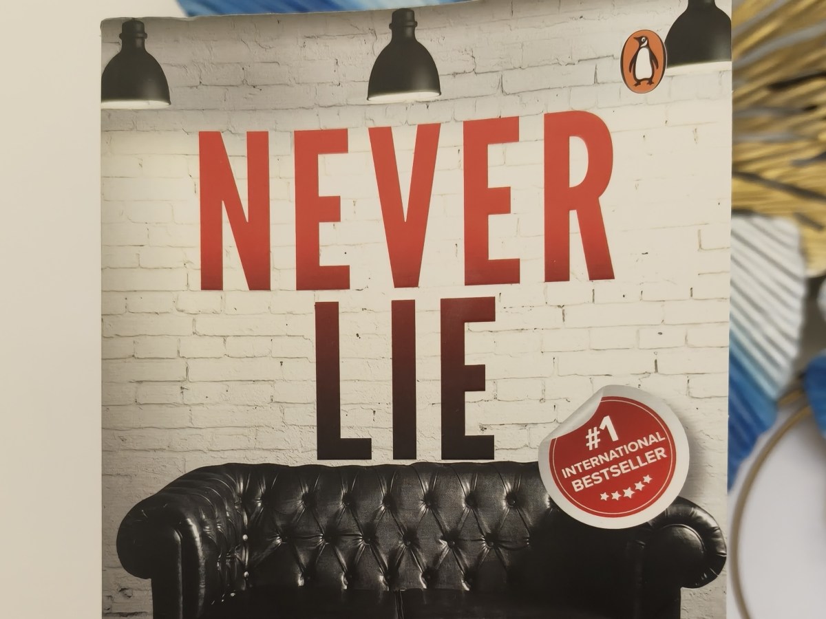 Book review – Never Lie by Freida&nbsp;McFadden